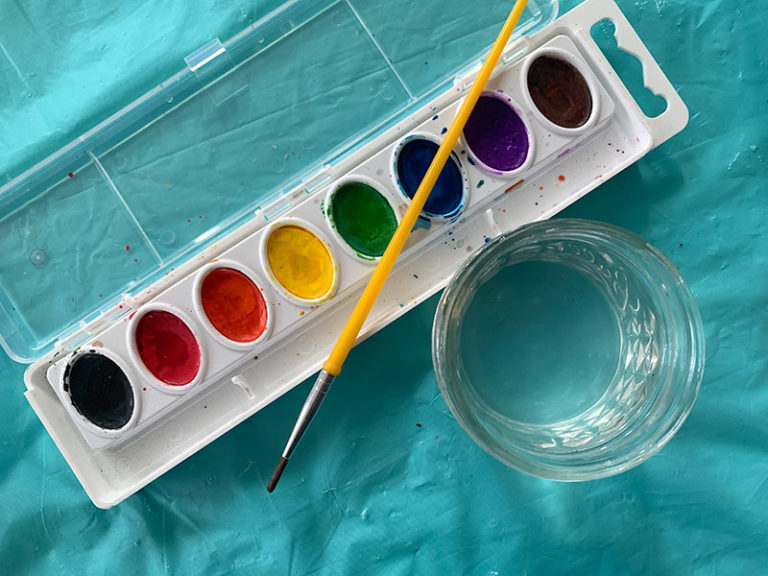 Preparing watercolor paints for painting Projects for Preschoolers