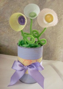 Mother's day flowers and vase with cupcake liners craft