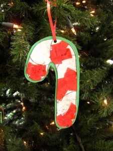 Easy candy cane paper ornament