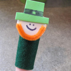 Felt Leprechaun Finger Puppet