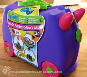 Iris Trunki toy by Melissa and Doug