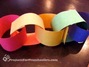Make a rainbow paper chain