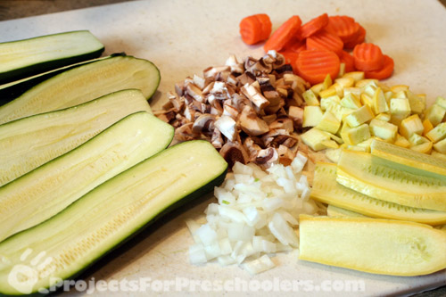 Vegetables to make zucchini boats Vegetables to make zucchini boats