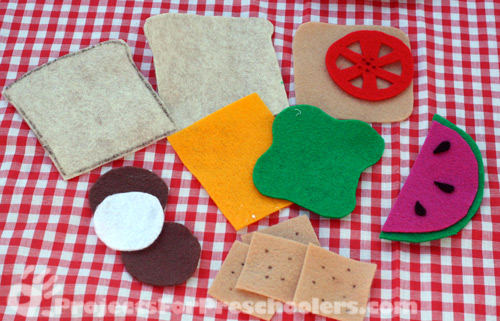 Felt picnic food pieces