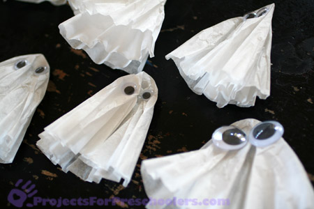 make a pile of ghosts make a pile of ghosts
