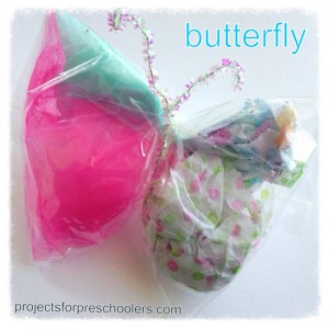 Make a butterfly with paper scraps and a sandwich bag
